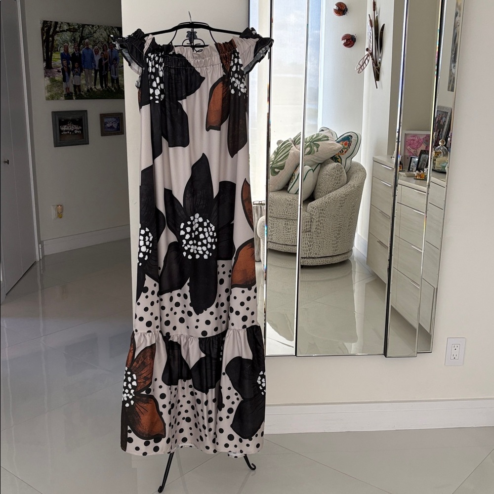 Floral Black and Brown Off Shoulder Maxi Dress